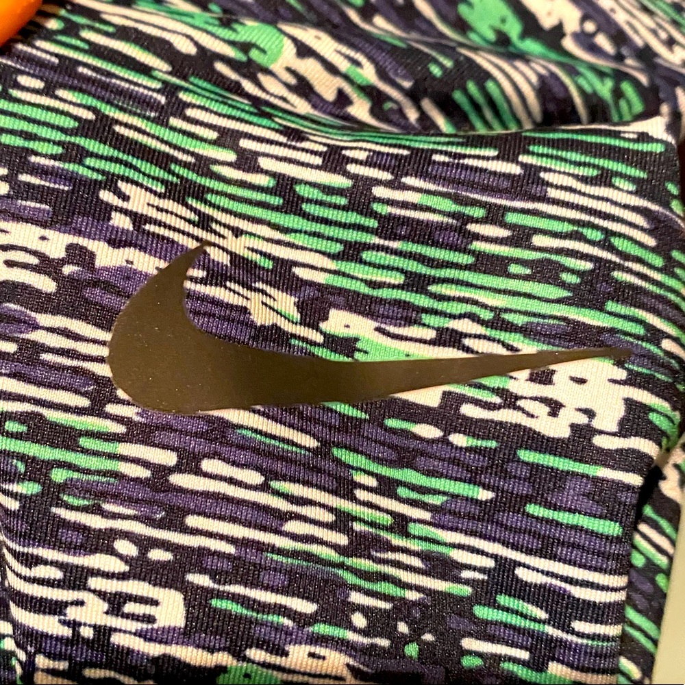 NIKE Dri-Fit Half-Zip Pullover XS - Picture 4 of 5